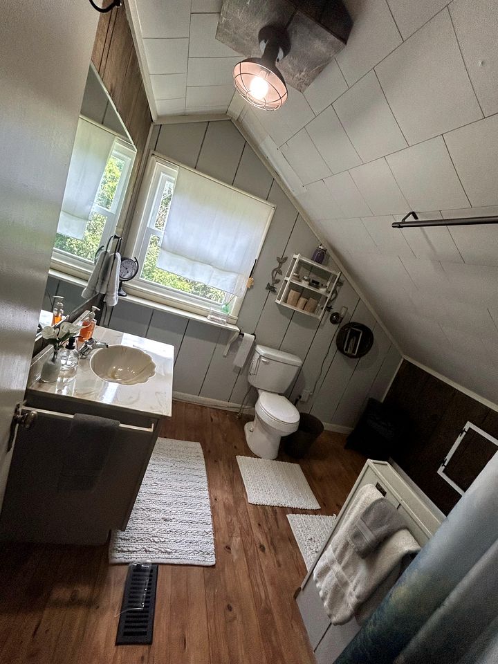 Countryside Cabin Incredible for Outdoor Activities in McMinnville, Tennessee