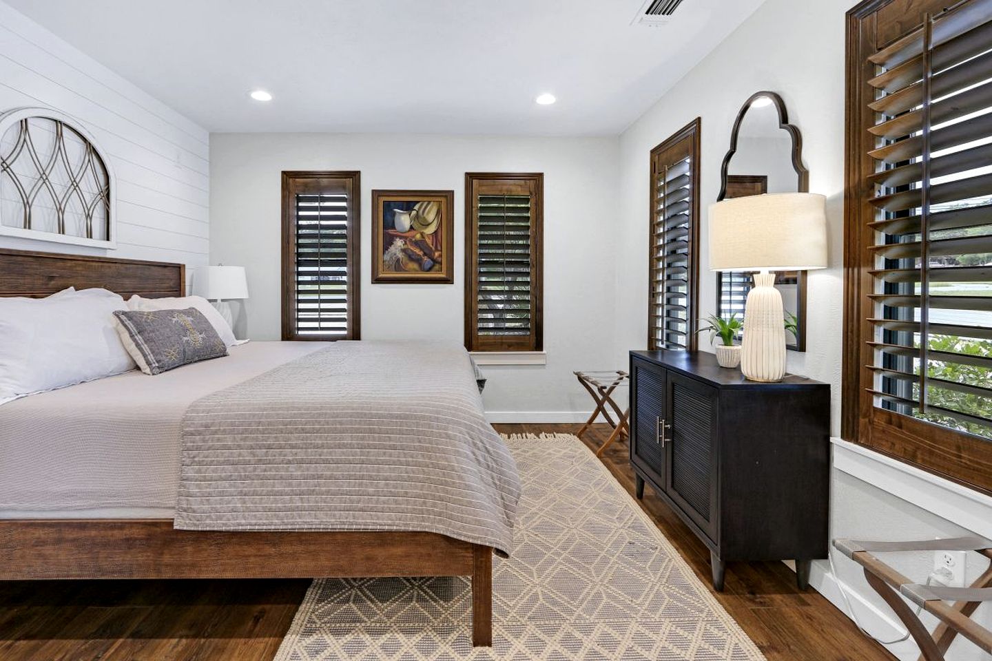 Luxurious Rental with Private Yard and BBQ in Wimberley, Texas