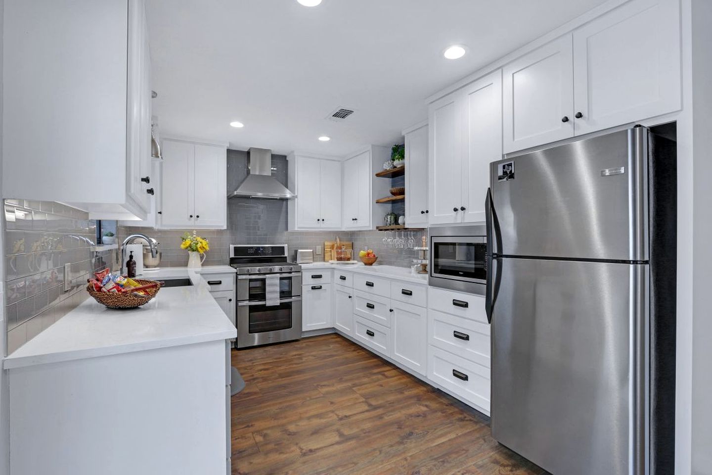 Luxurious Rental with Private Yard and BBQ in Wimberley, Texas