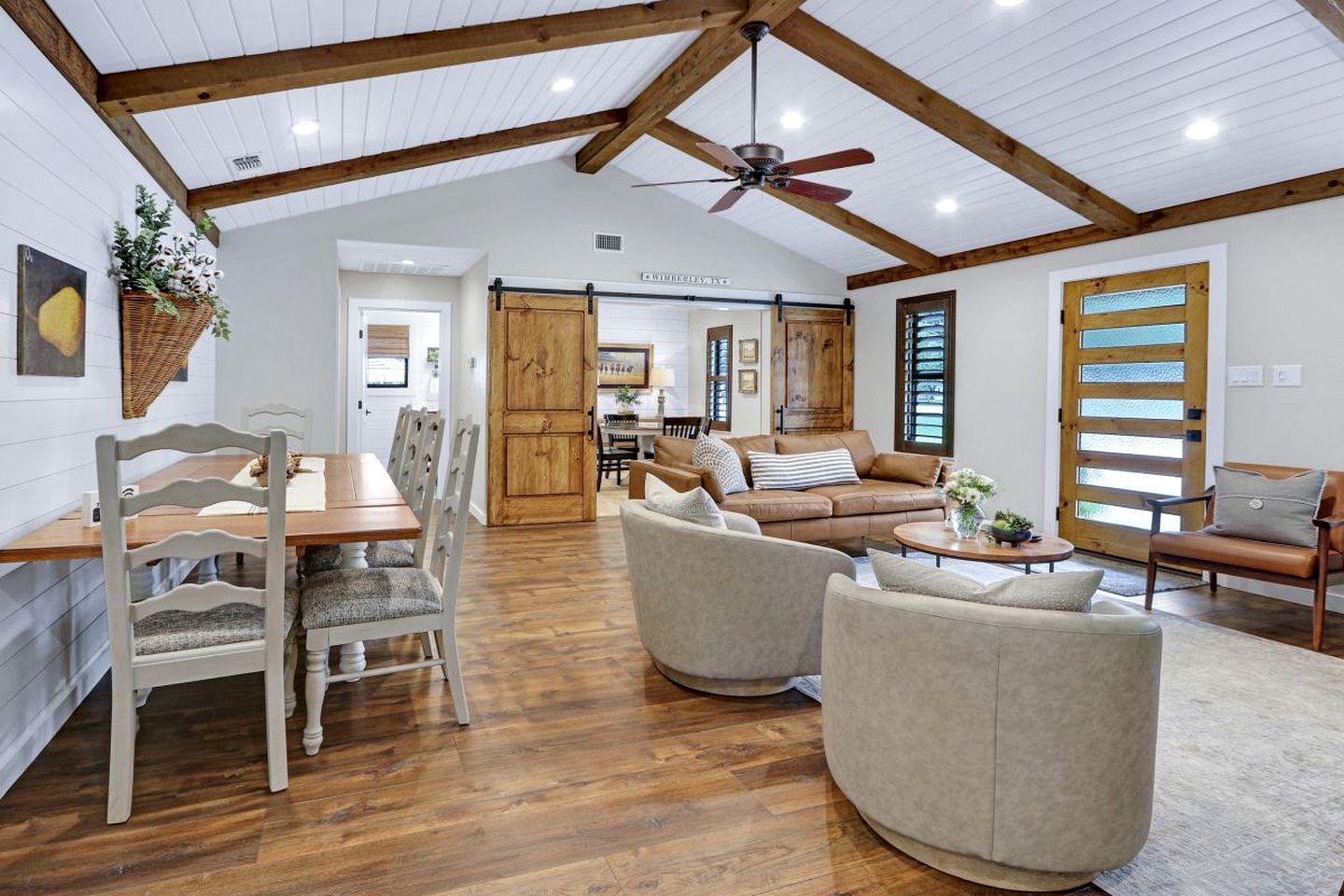 Luxurious Rental with Private Yard and BBQ in Wimberley, Texas