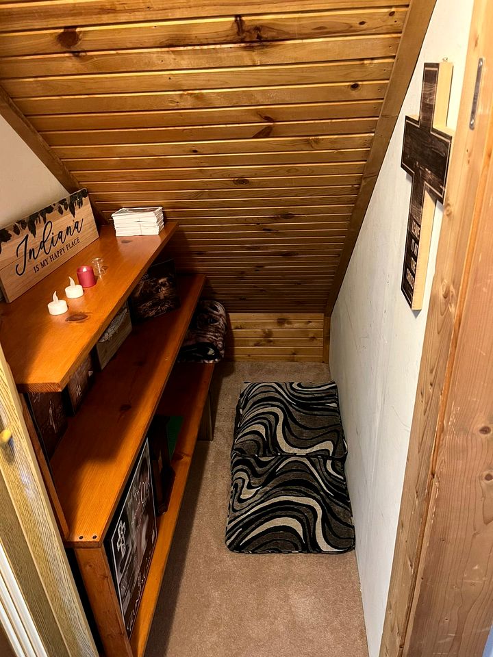 Peaceful Cabin Perfect for Families in Lawrenceburg, Indiana