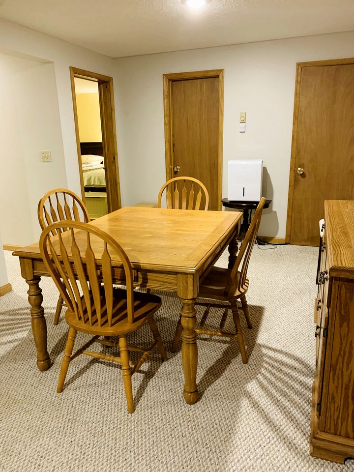 Lake Cabin with Hot-Tub and Deck in Pennsylvania