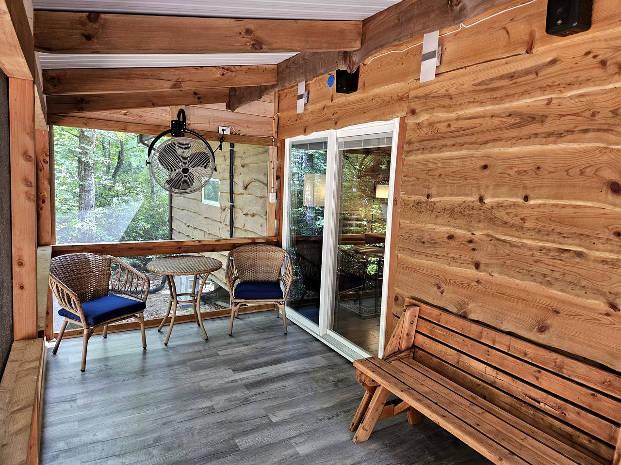 Private Cozy Cabin with Covered Porch in North Carolina