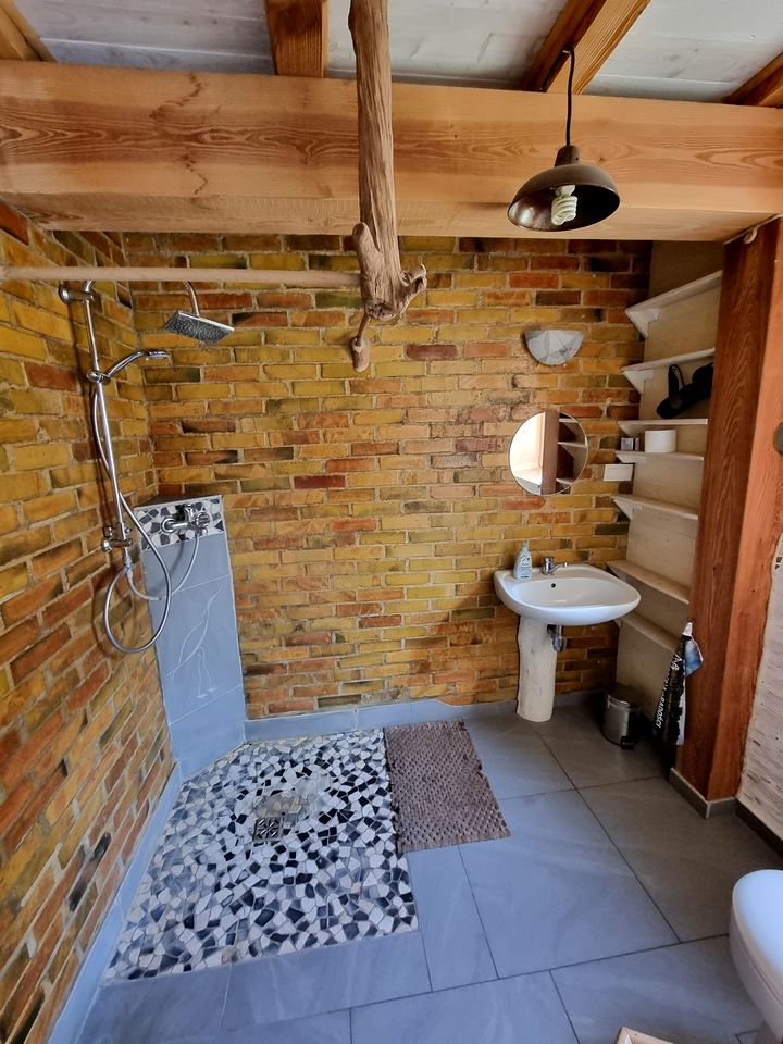Quaint Cottage with Sauna Nestle into the Woods in Poland
