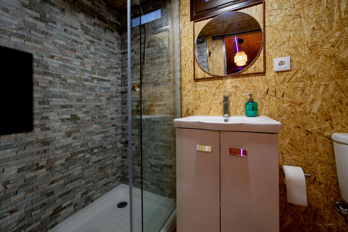 Serene Tiny House Great for Families or Groups Getaways in Portugal