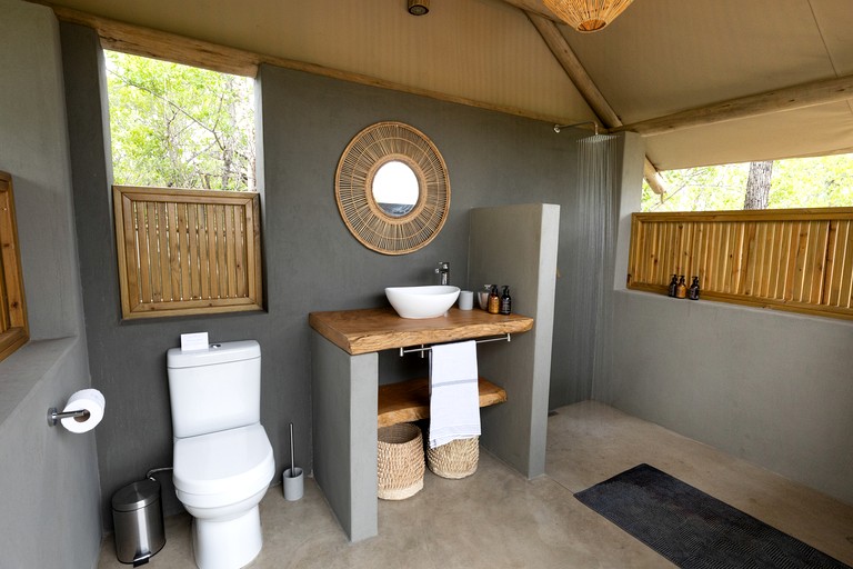 Safari Tents (South Africa, Hoedspruit, Limpopo)