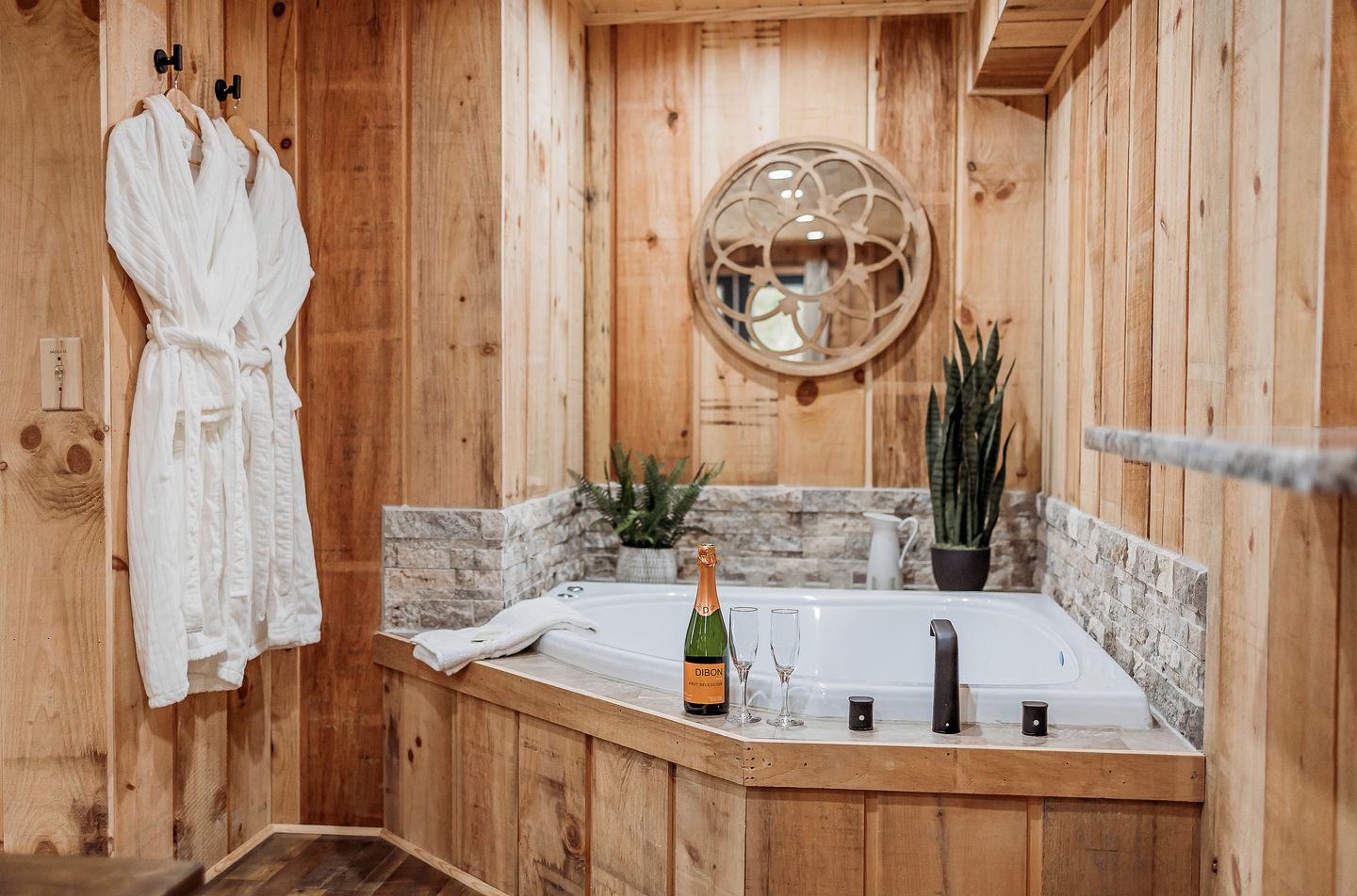 Quaint Cute Cabin Incredible for a Couples Escape in Virginia