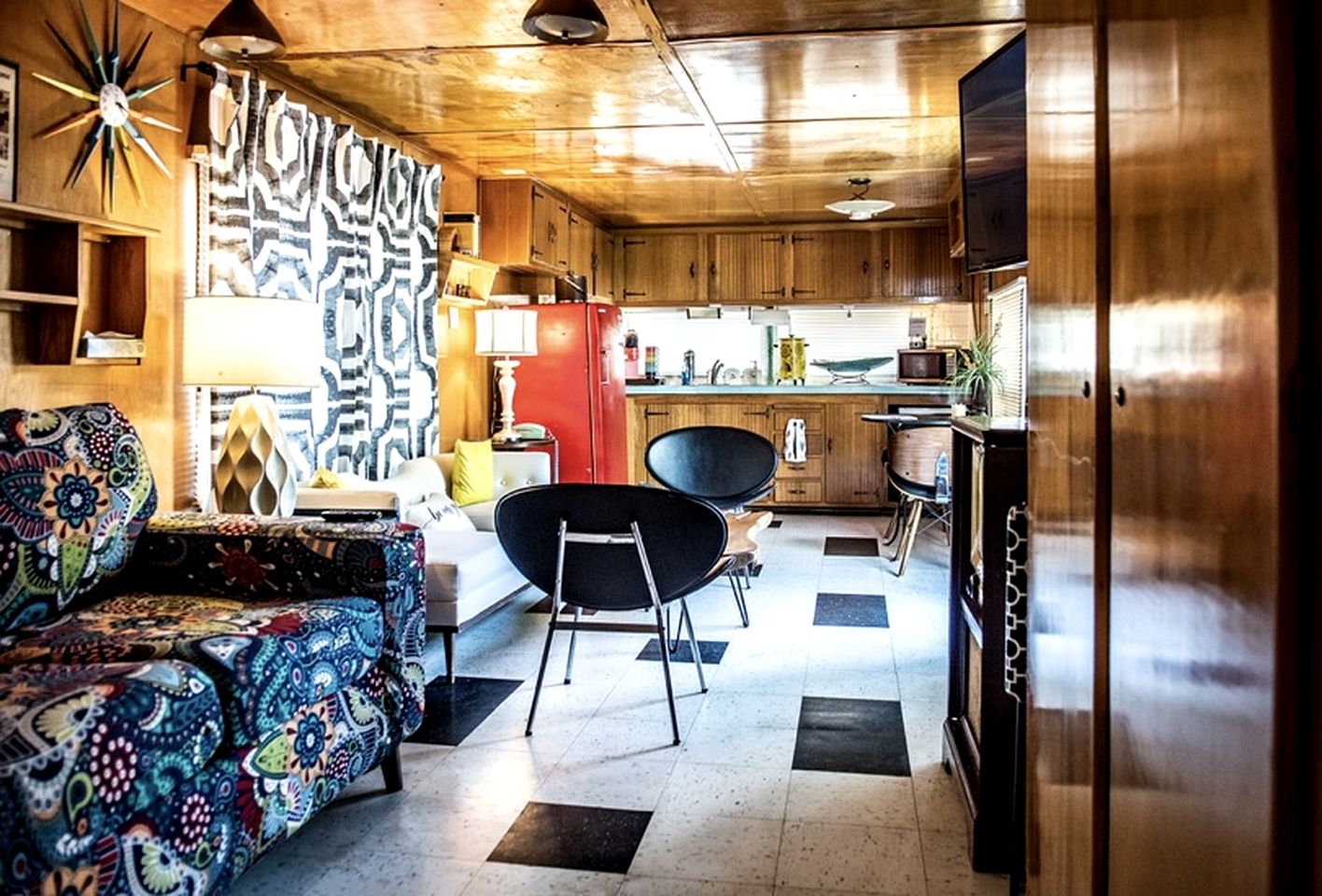 Unique Vintage Airstream Fully Restored in Texas