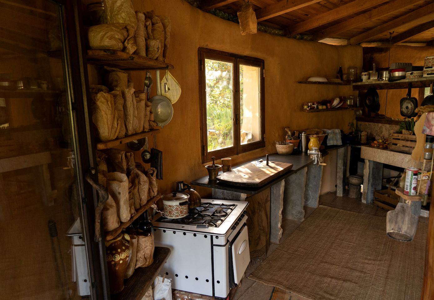 Natural Roundhouse near Ericeira