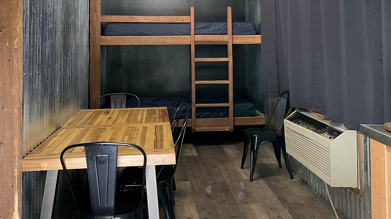 Rustic Cabin Perfect for Small Groups with Picnic Space in Indiana | Cabins (Nashville, Indiana, United States of America)