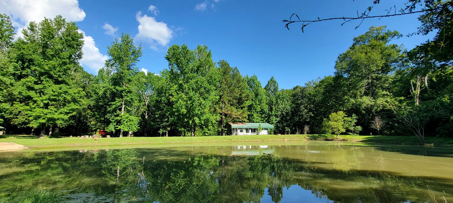 Equipped Camper Lovely for a Glamping Getaway in Louisiana
