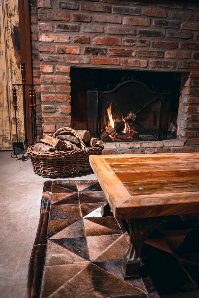 Spectacular Cabin with Luxurious and Romantic Amenities in Brazil