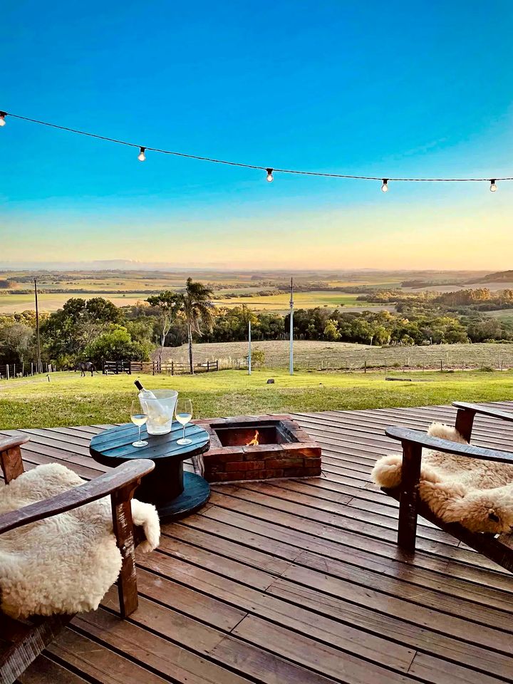 Spectacular Cabin with Luxurious and Romantic Amenities in Brazil