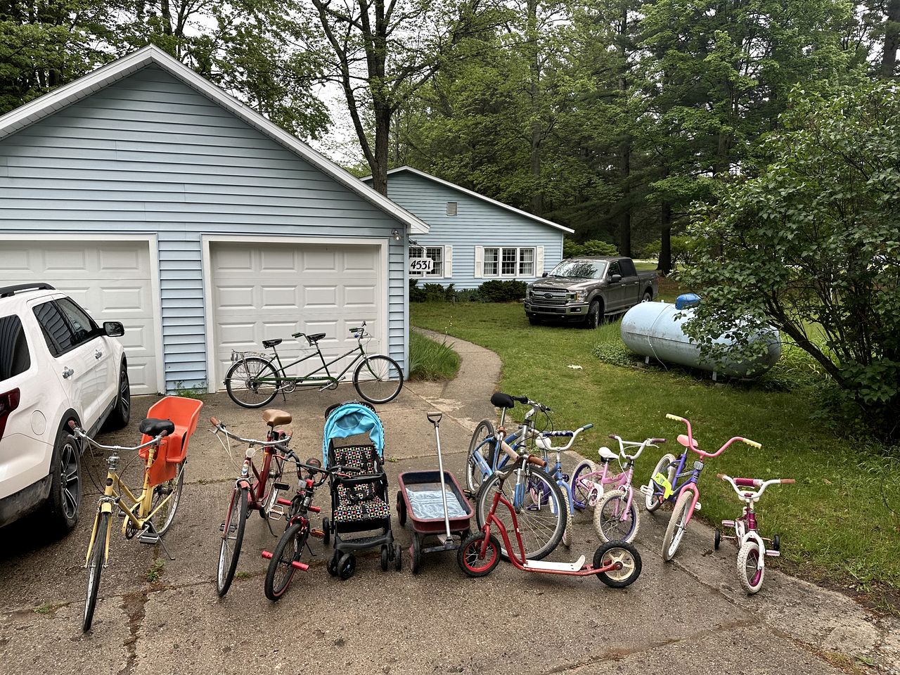 Family Friendly Cottage Great for Lake Activities in Michigan