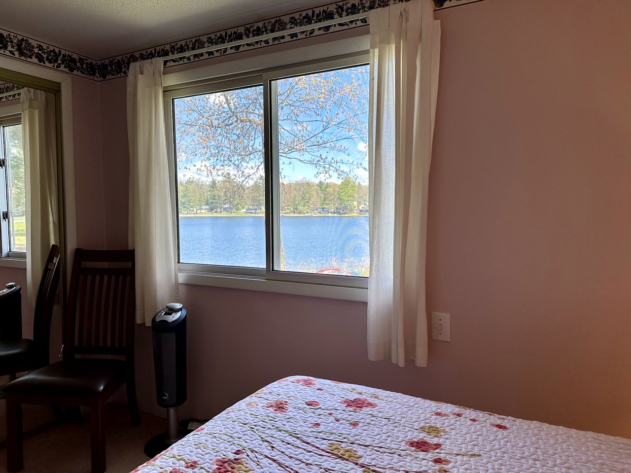 Family Friendly Cottage Great for Lake Activities in Michigan
