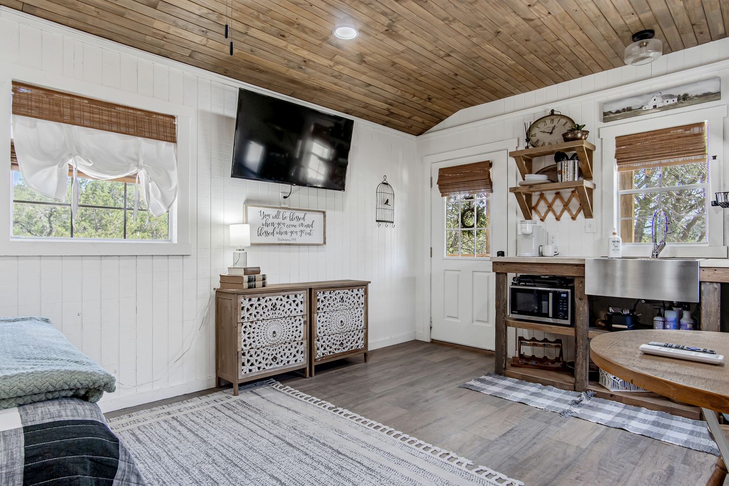 Rural Cabins Incredible for Groups Getaways in Texas