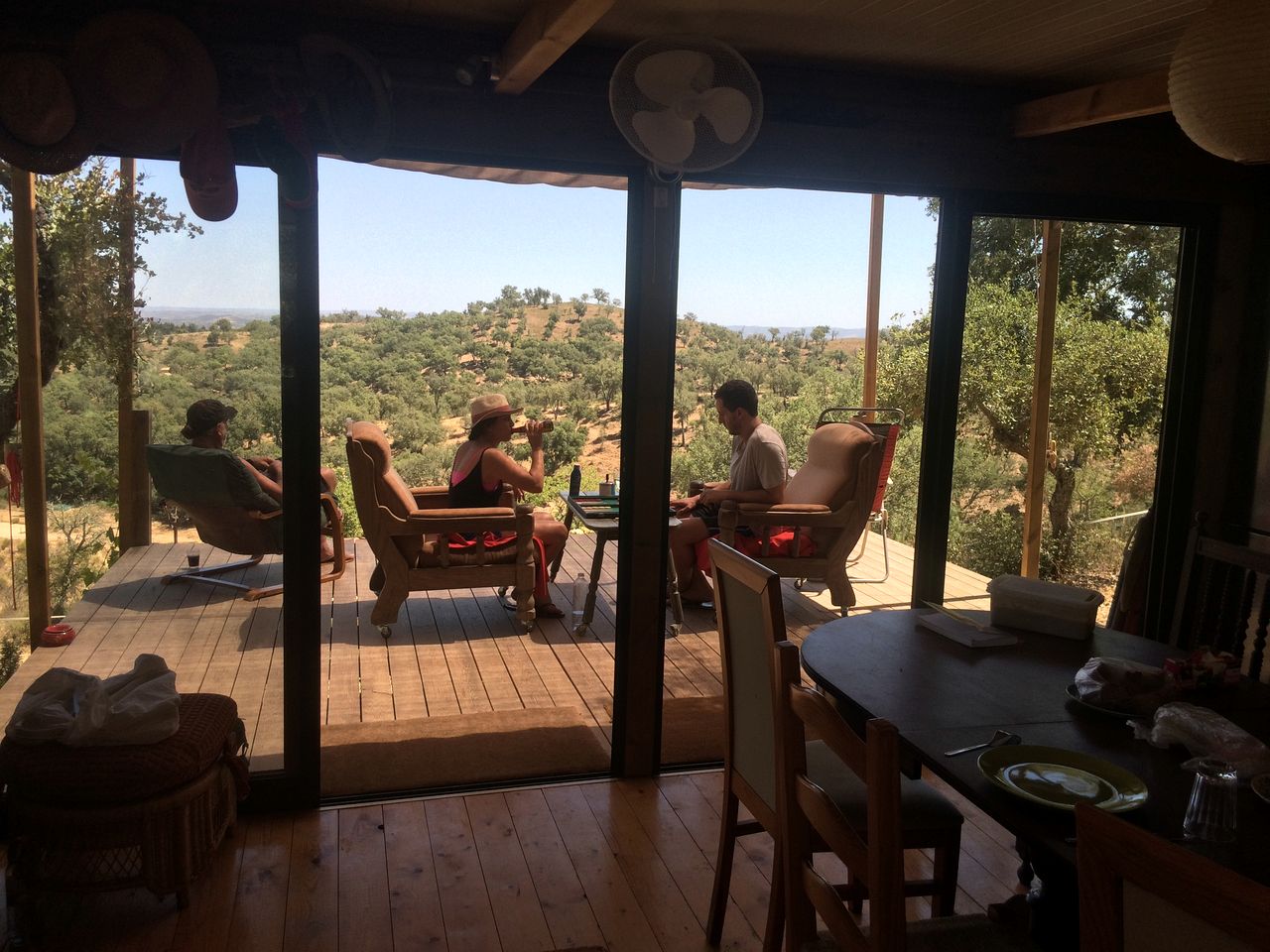 Eco-Friendly Cabin Perfect for a Relaxing Escape in Portugal