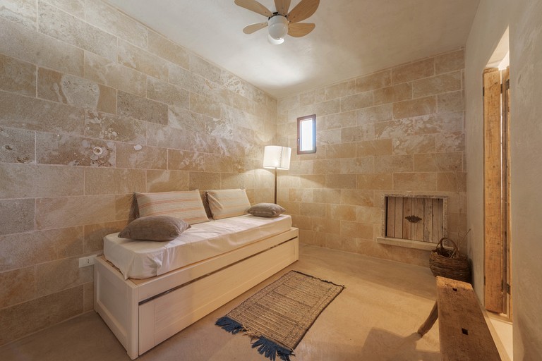 Pods (Italy, Gagliano del capo, Puglia)