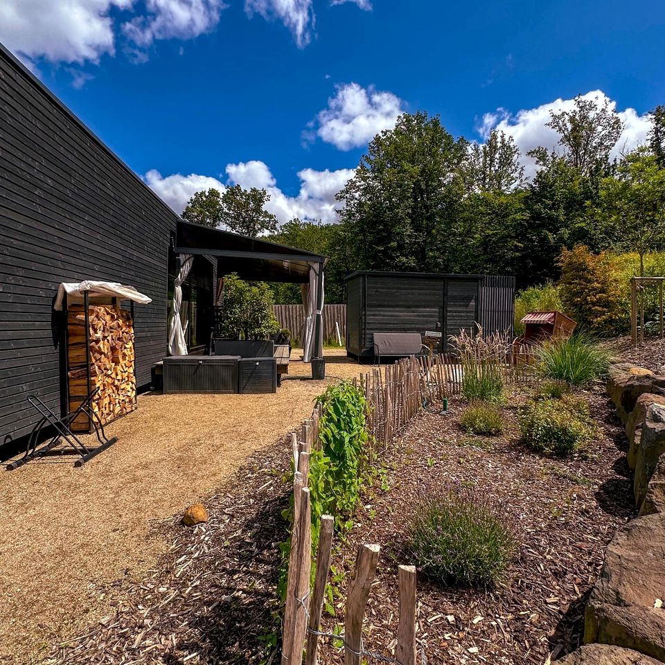 Sustainable Chic Tiny House with Outdoor Shower and Sauna in Germany