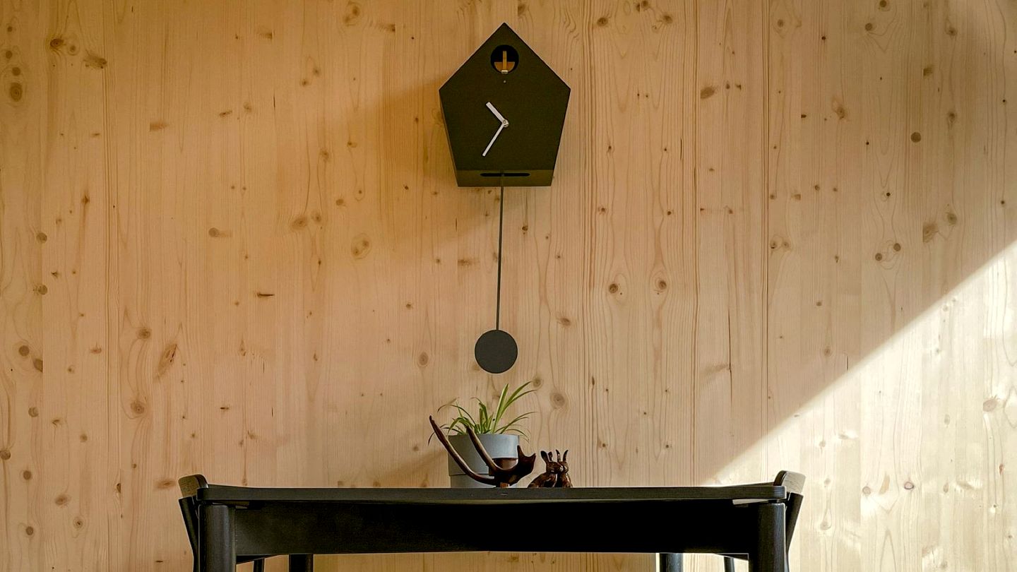 Sustainable Chic Tiny House with Outdoor Shower and Sauna in Germany