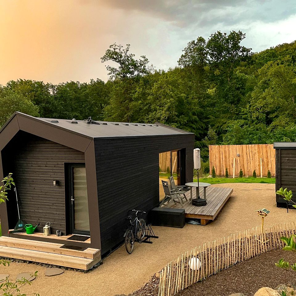 Sustainable Chic Tiny House with Outdoor Shower and Sauna in Germany