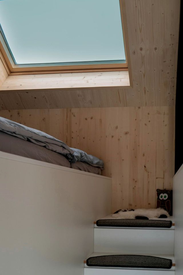 Sustainable Chic Tiny House with Outdoor Shower and Sauna in Germany