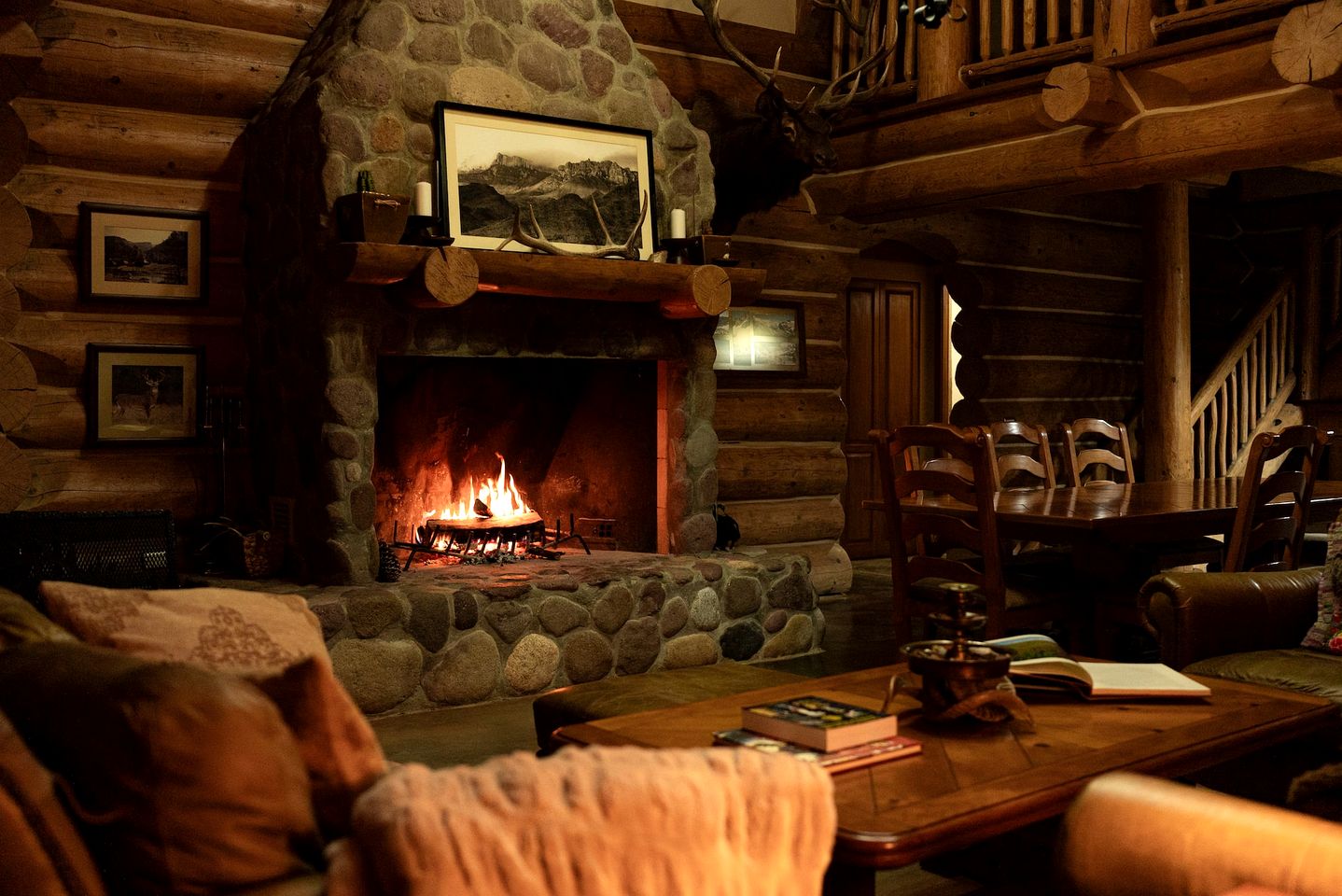 Amazing Cabin with Spacious Deck Ideal for Groups in Mexico