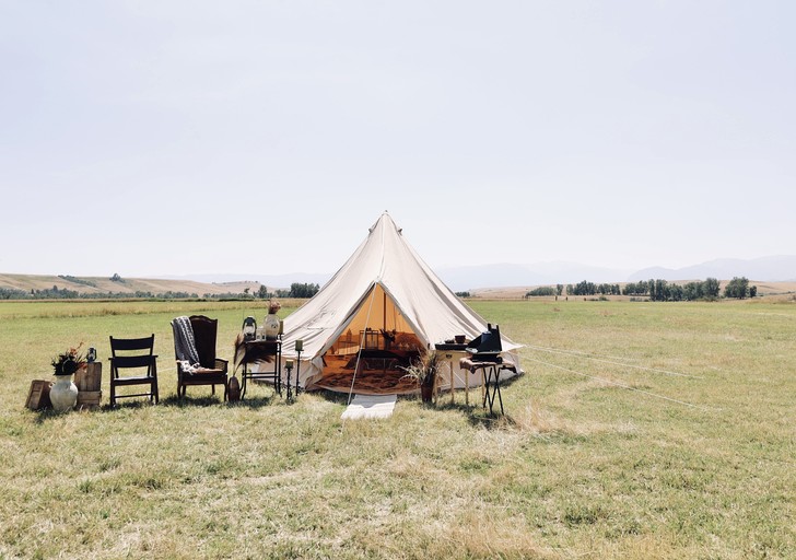 Romantic Bell Tent with Spectacular Countryside Views in Montana