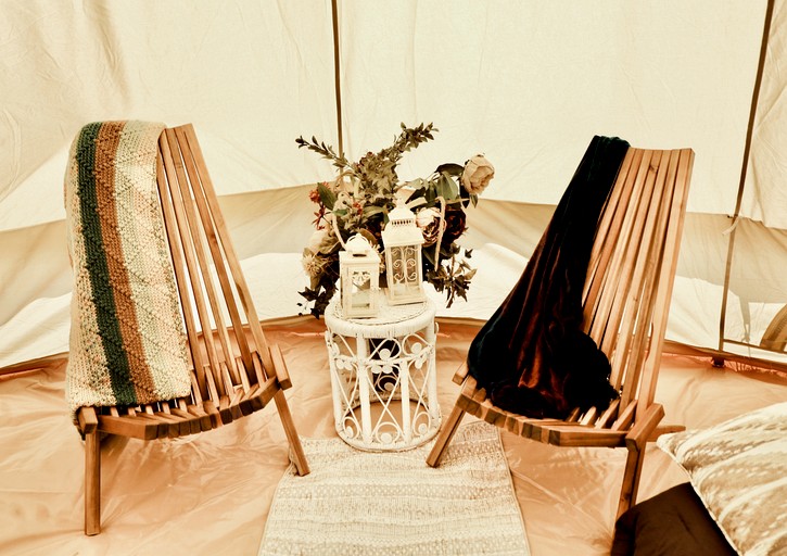 Bell Tents (United States of America, Absarokee, Montana)