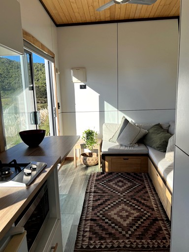 Tiny Houses (New Zealand, Matakana, Auckland)