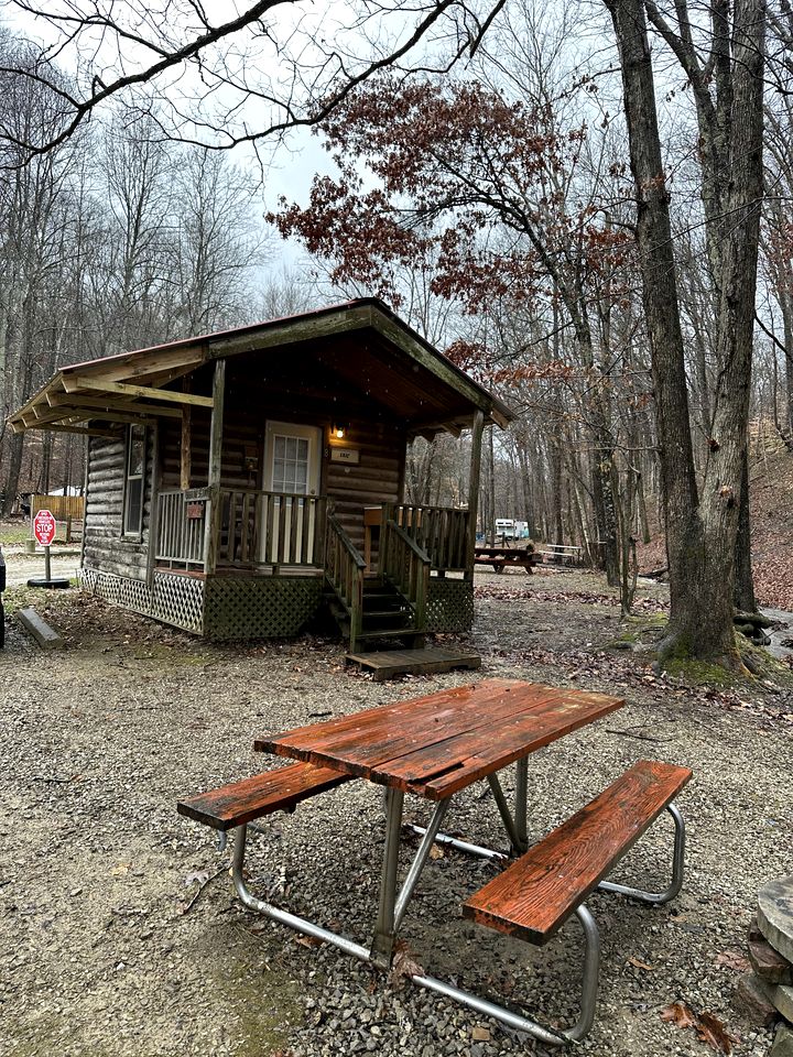 Cozy Cabin Surrounded by Nature in Nashville, Indiana