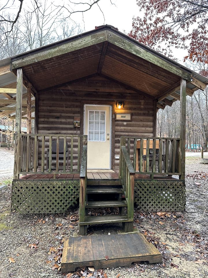 Cozy Cabin Surrounded by Nature in Nashville, Indiana