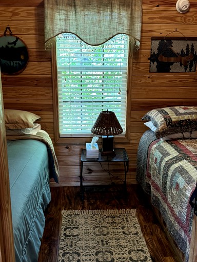 Cabins (United States of America, Lewisburg, West Virginia)