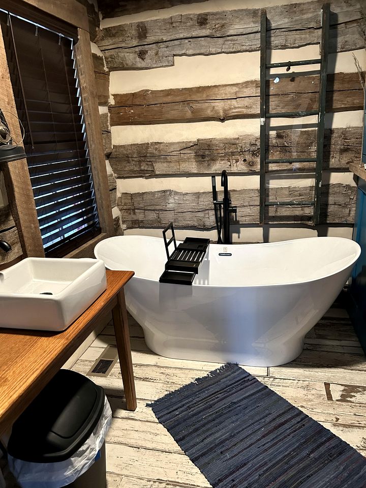 Redesign Wooden Cabin with Jacuzzi and Front Porch in North Carolina