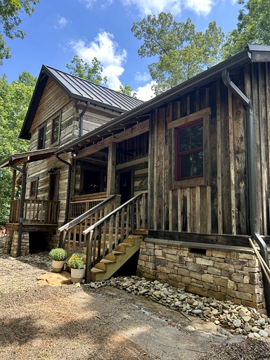 Log Cabins (United States of America, Rutherfordton, North Carolina)