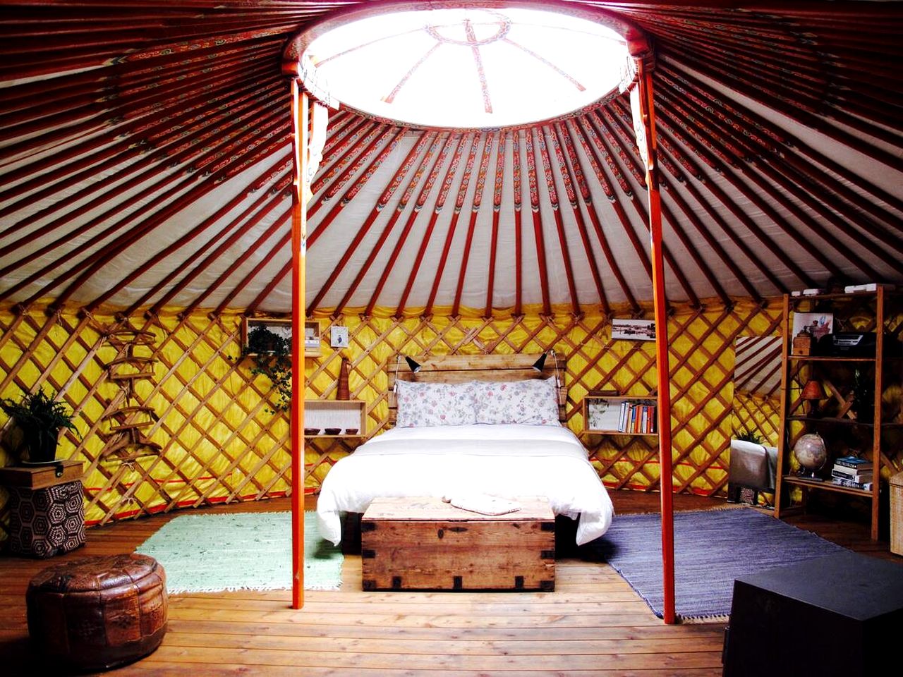 Magical Yurt with Beautiful Outdoor Countryside in Portugal