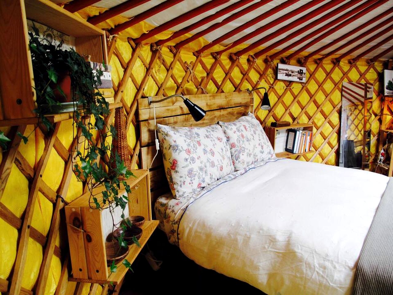 Magical Yurt with Beautiful Outdoor Countryside in Portugal