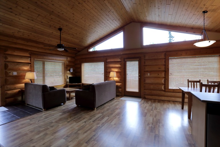 Cabins (Canada, Clearwater, British Columbia)