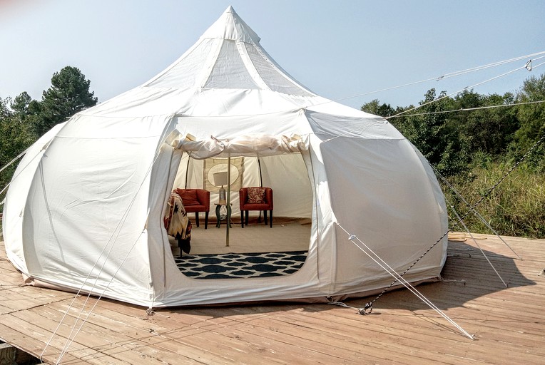 Yurts (United States of America, Lewisburg, Tennessee)