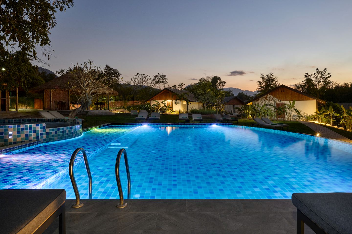 Elegant Room Rental Ideal for a Relaxing Getaway for Couples or Small Families in Laos