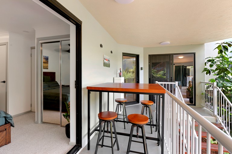 Designer Rentals (Australia, Jubilee Pocket, Queensland)