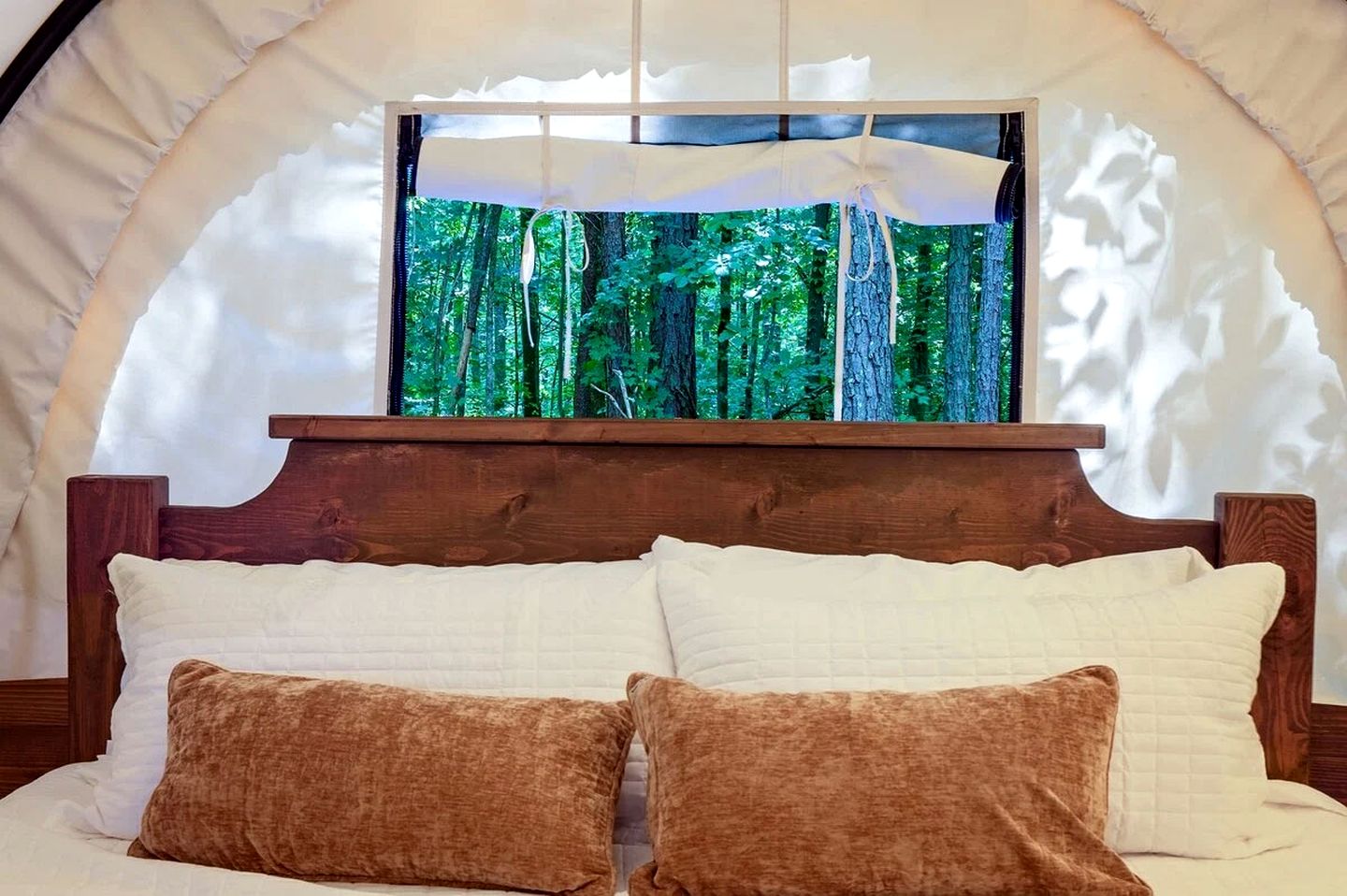 Beautiful Glamping Wagon Great for Outdoor Adventures in Tennessee