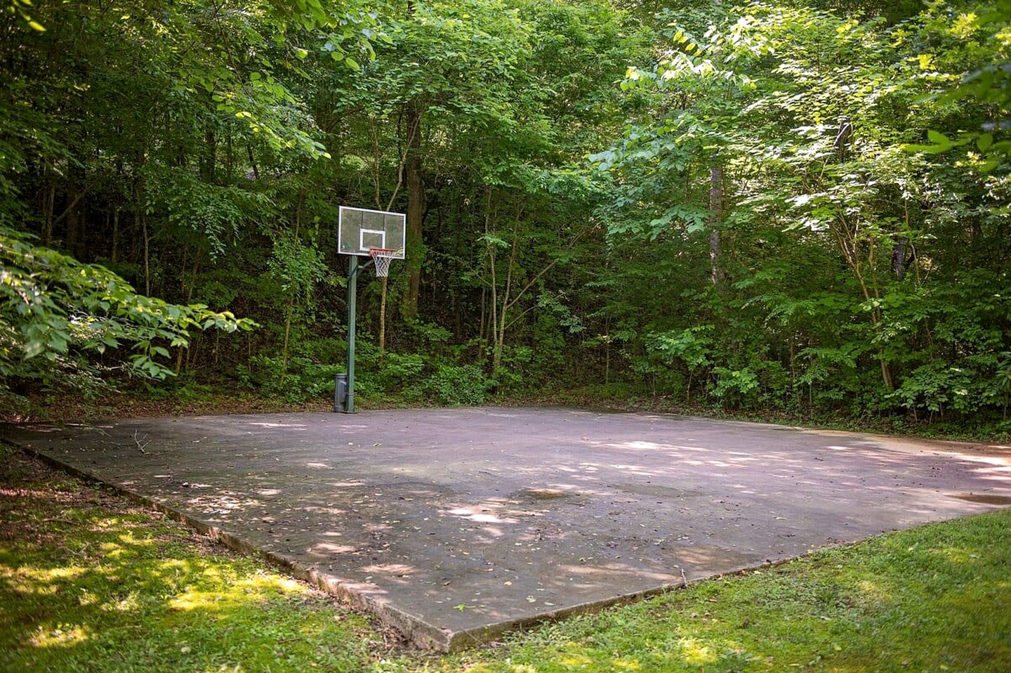 Beautiful Glamping Wagon Great for Outdoor Adventures in Tennessee