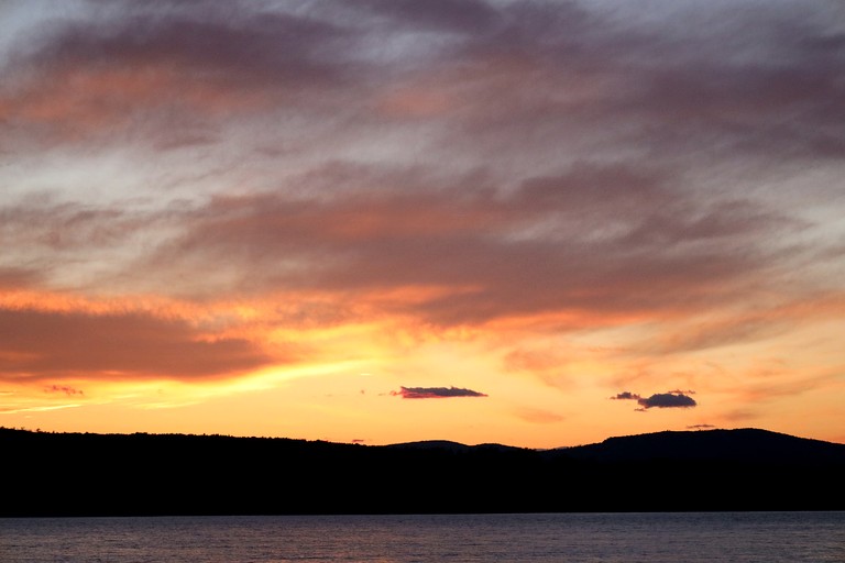 Cabins (United States of America, Norway, Maine)