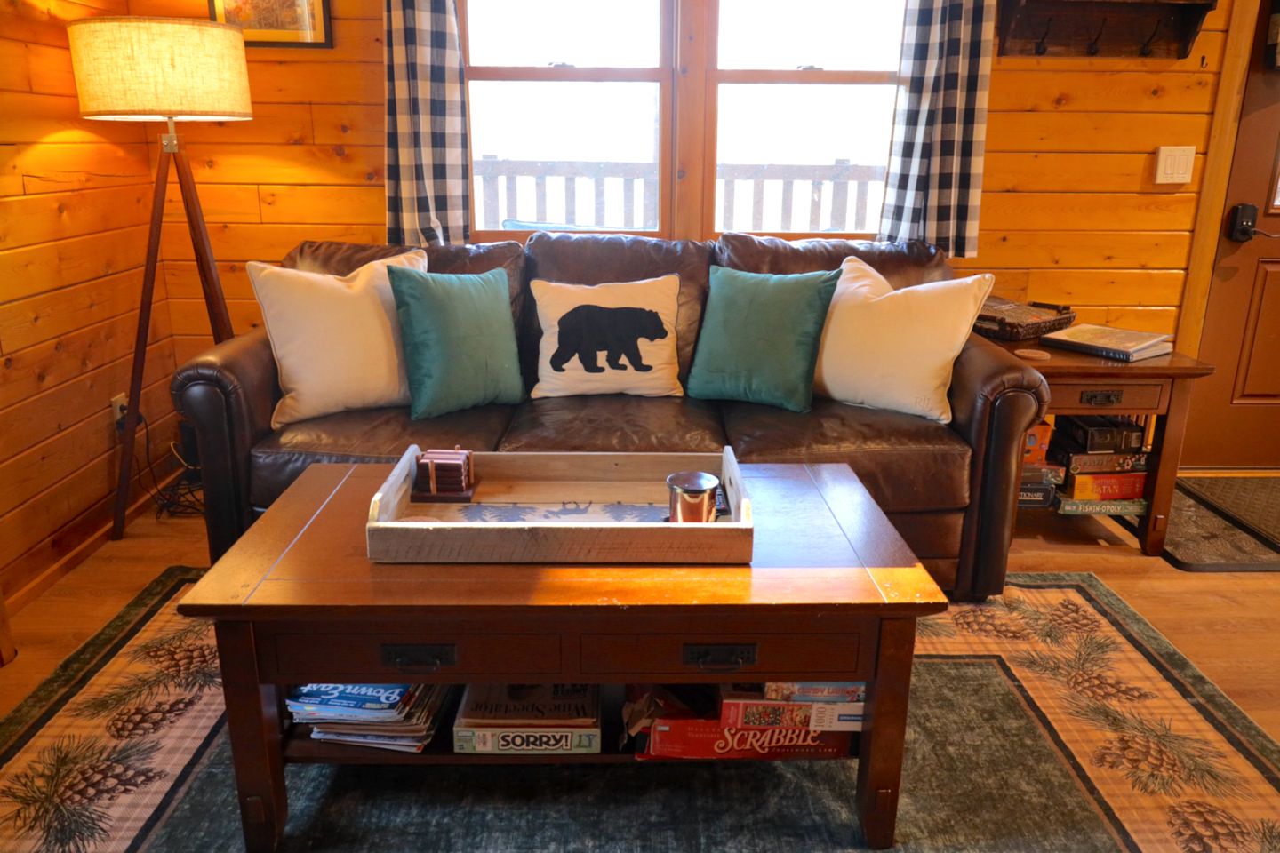 Off-Grid Lofted Cabin with Fire Pit Ideal for a Family Getaway in Maine