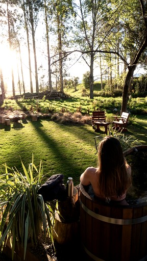 Airstreams (New Zealand, Geraldine Downs, Canterbury)