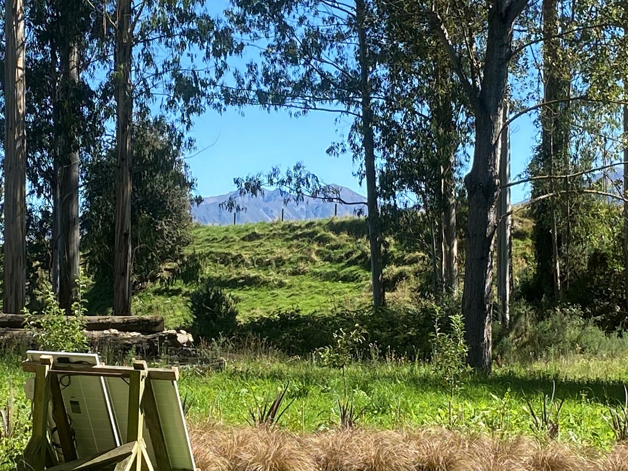 Amazing Renovated Airstream with Hot-Tub Under the Stars in Canterbury