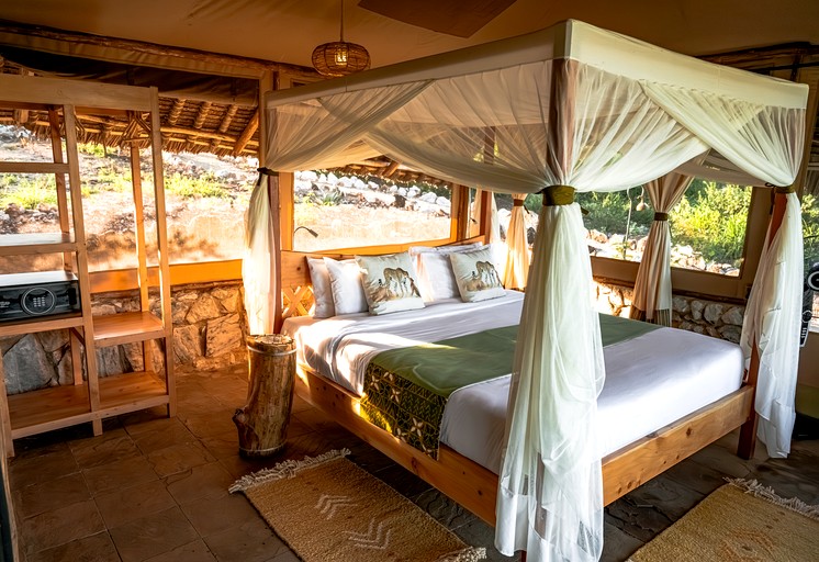 Safari Tents (Kenya, --, Taita-Taveta)