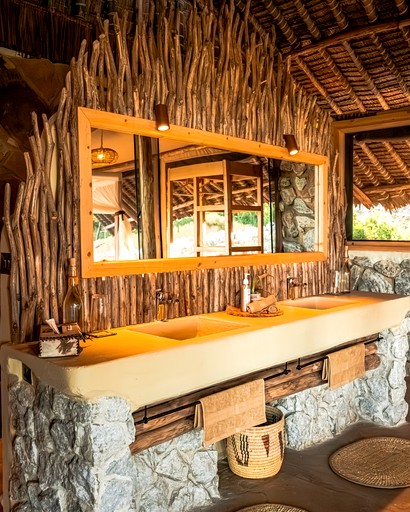 Safari Tents (Kenya, --, Taita-Taveta)