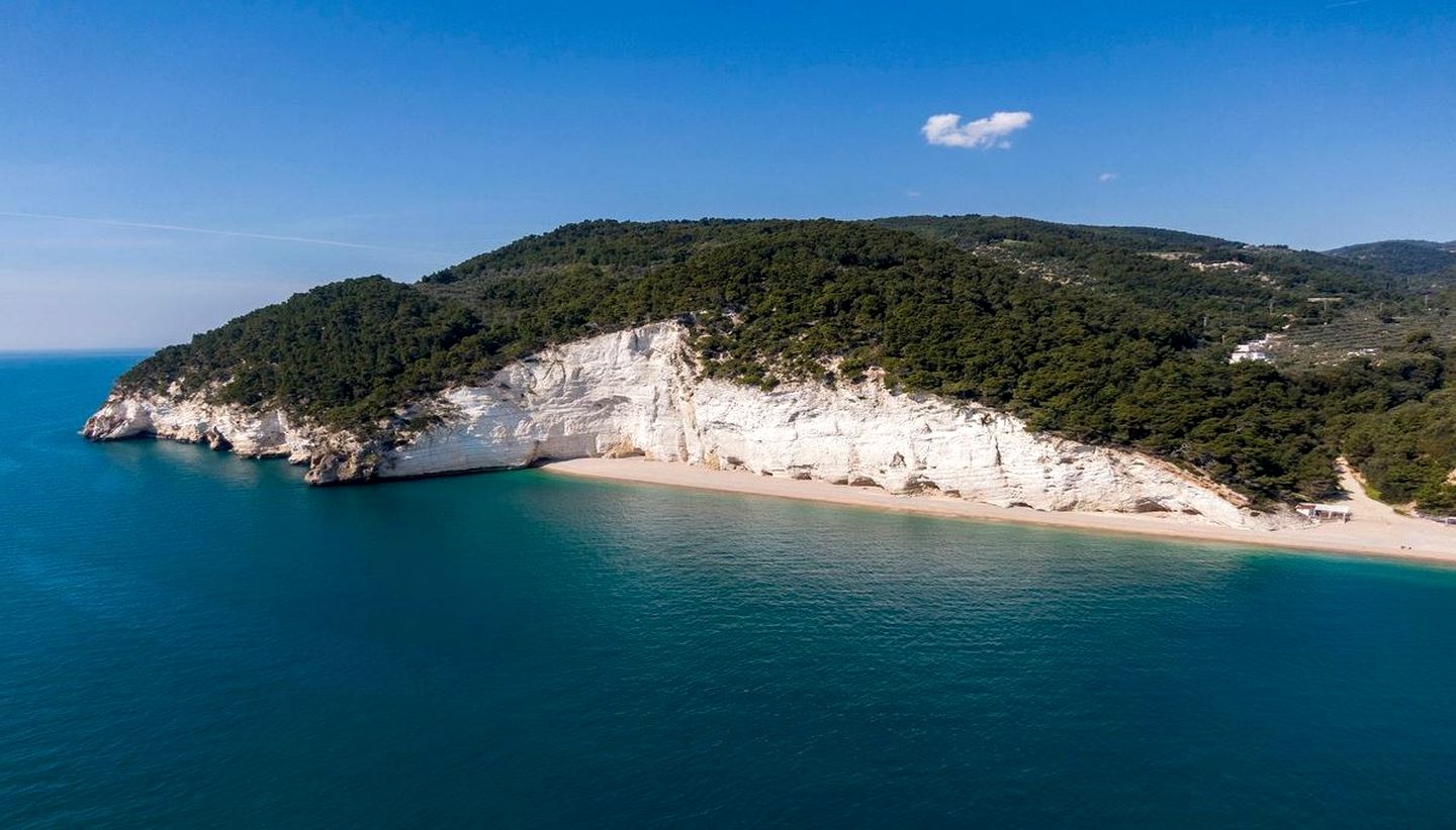 Coastal Glamping Experience with Lido Service & Kayaks in Puglia, Italy